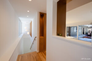 Staircase and Living room Reinhardt
